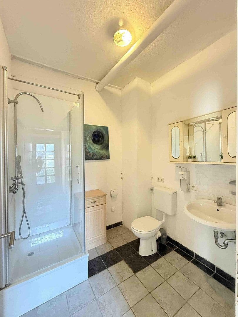 Prodej domu 275 m², pozemek 1.080 m², Osterby, Šlesvicko-Holštýnsko Prodej domu 275 m², pozemek 1.080 m², Osterby, Šlesvicko-Holštýnsko