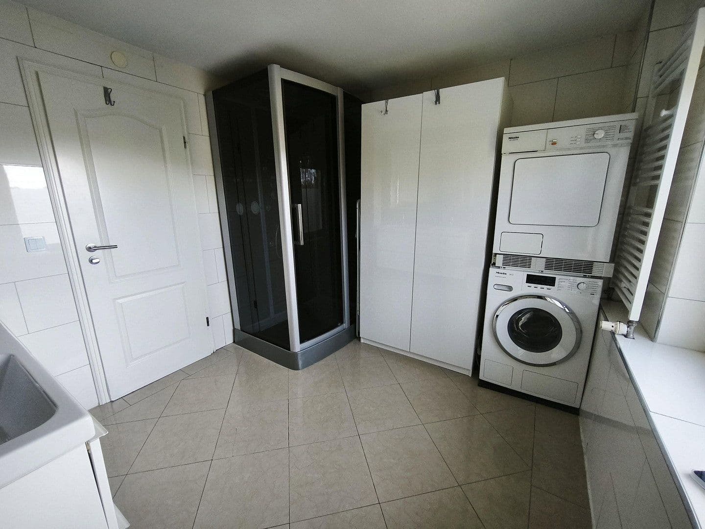Prodej domu 275 m², pozemek 1.080 m², Osterby, Šlesvicko-Holštýnsko Prodej domu 275 m², pozemek 1.080 m², Osterby, Šlesvicko-Holštýnsko