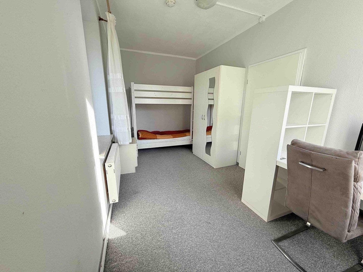 Prodej domu 275 m², pozemek 1.080 m², Osterby, Šlesvicko-Holštýnsko Prodej domu 275 m², pozemek 1.080 m², Osterby, Šlesvicko-Holštýnsko