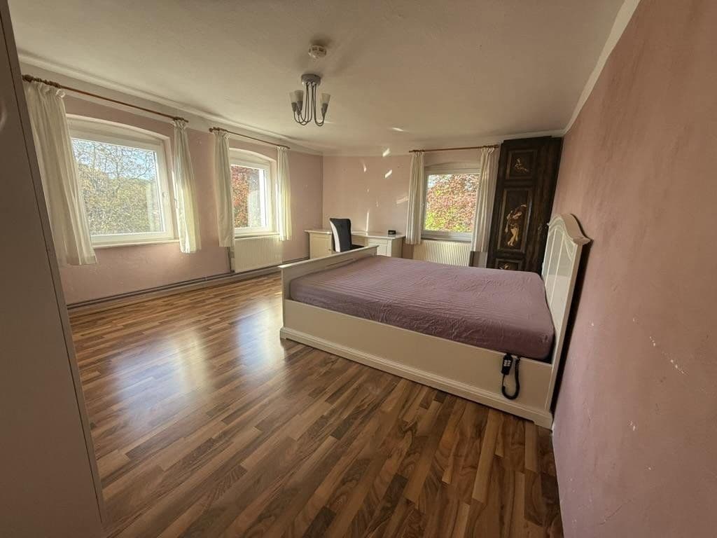 Prodej domu 275 m², pozemek 1.080 m², Osterby, Šlesvicko-Holštýnsko Prodej domu 275 m², pozemek 1.080 m², Osterby, Šlesvicko-Holštýnsko