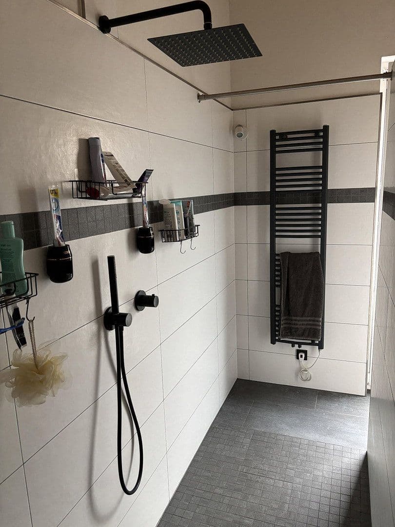 Prodej domu 170 m², pozemek 800 m², Oberbettingen, Porýní-Falc Prodej domu 170 m², pozemek 800 m², Oberbettingen, Porýní-Falc