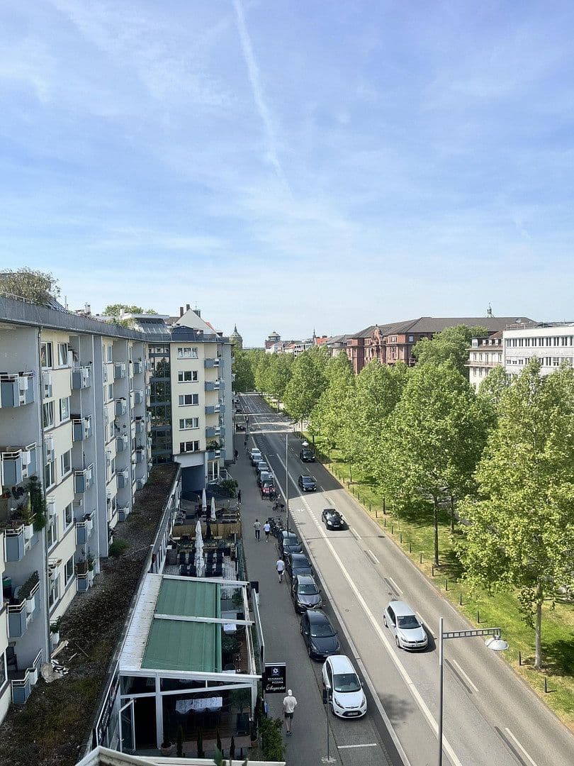 Pronájem bytu 1+1 29 m², Augustaanlage 42, Mannheim, Bádensko-Württembersko Pronájem bytu 1+1 29 m², Augustaanlage 42, Mannheim, Bádensko-Württembersko