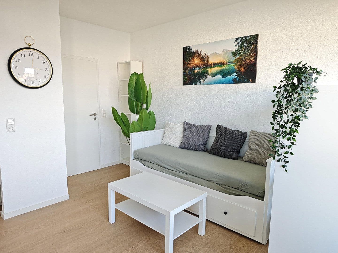 Pronájem bytu 1+1 29 m², Augustaanlage 42, Mannheim, Bádensko-Württembersko Pronájem bytu 1+1 29 m², Augustaanlage 42, Mannheim, Bádensko-Württembersko
