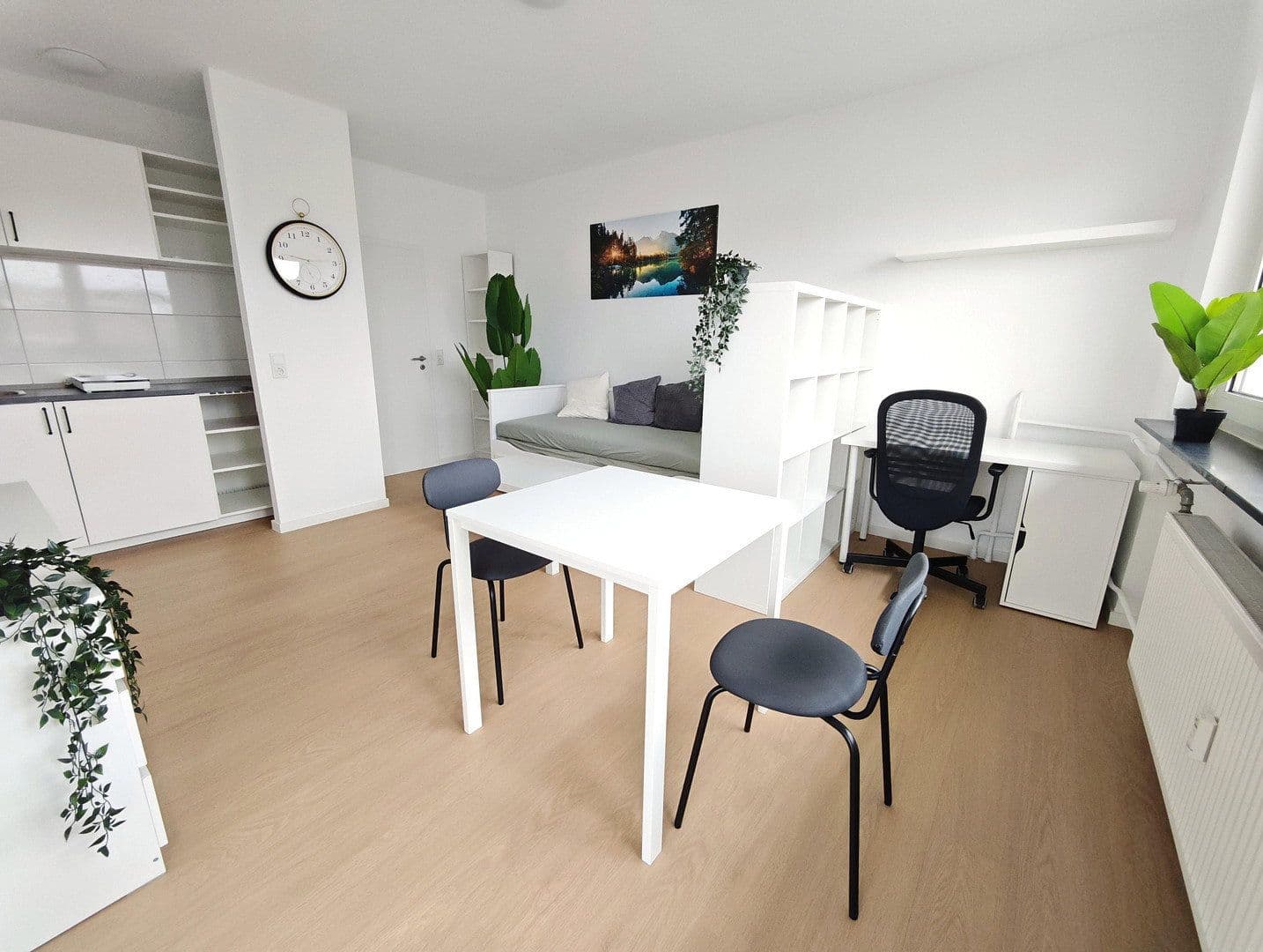 Pronájem bytu 1+1 29 m², Augustaanlage 42, Mannheim, Bádensko-Württembersko Pronájem bytu 1+1 29 m², Augustaanlage 42, Mannheim, Bádensko-Württembersko