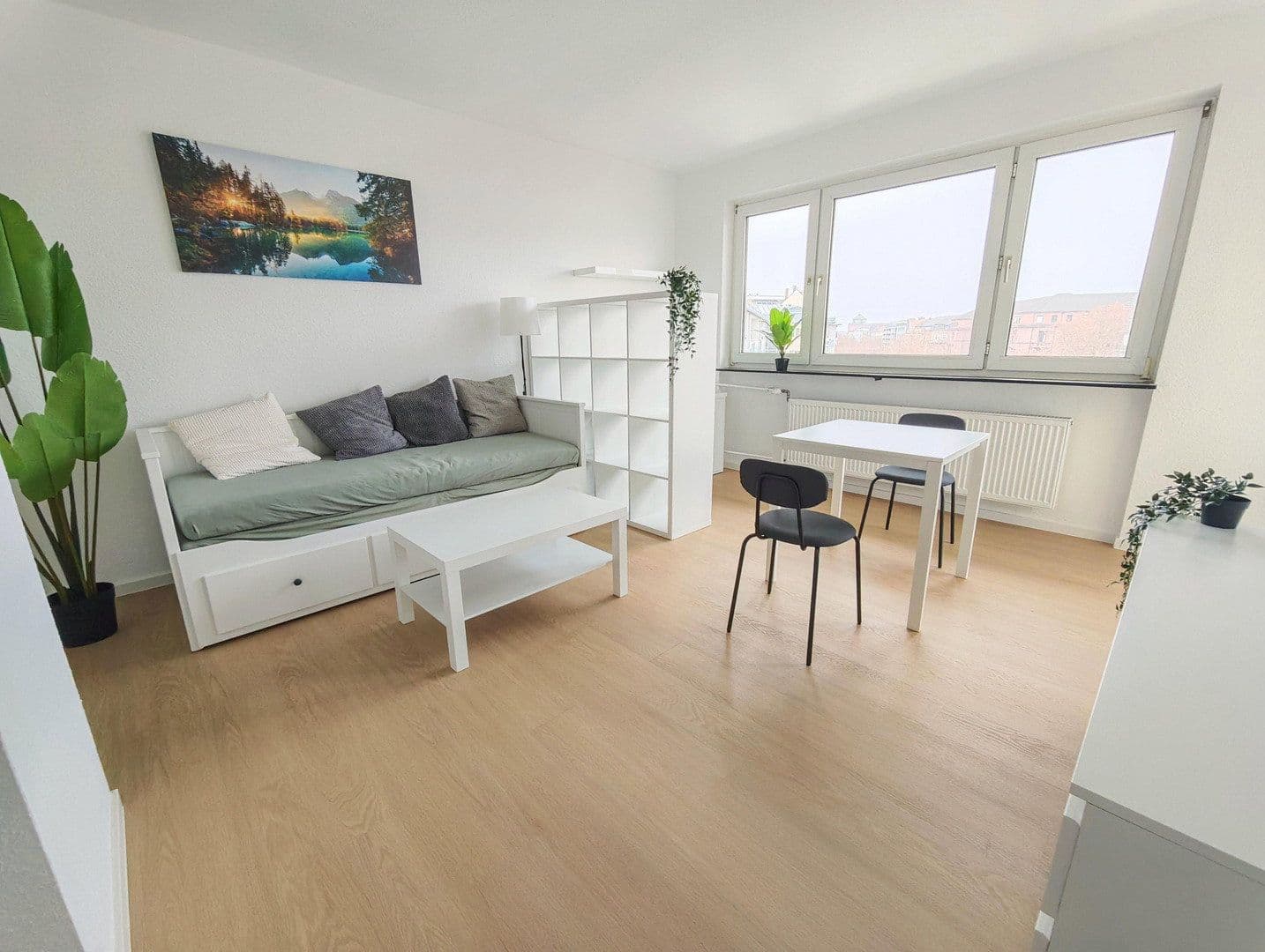 Pronájem bytu 1+1 29 m², Augustaanlage 42, Mannheim, Bádensko-Württembersko Pronájem bytu 1+1 29 m², Augustaanlage 42, Mannheim, Bádensko-Württembersko