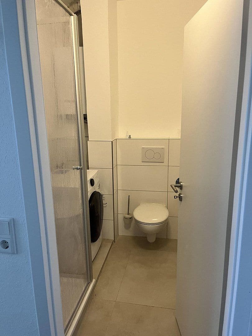 Pronájem bytu 1+1 29 m², Augustaanlage 42, Mannheim, Bádensko-Württembersko Pronájem bytu 1+1 29 m², Augustaanlage 42, Mannheim, Bádensko-Württembersko