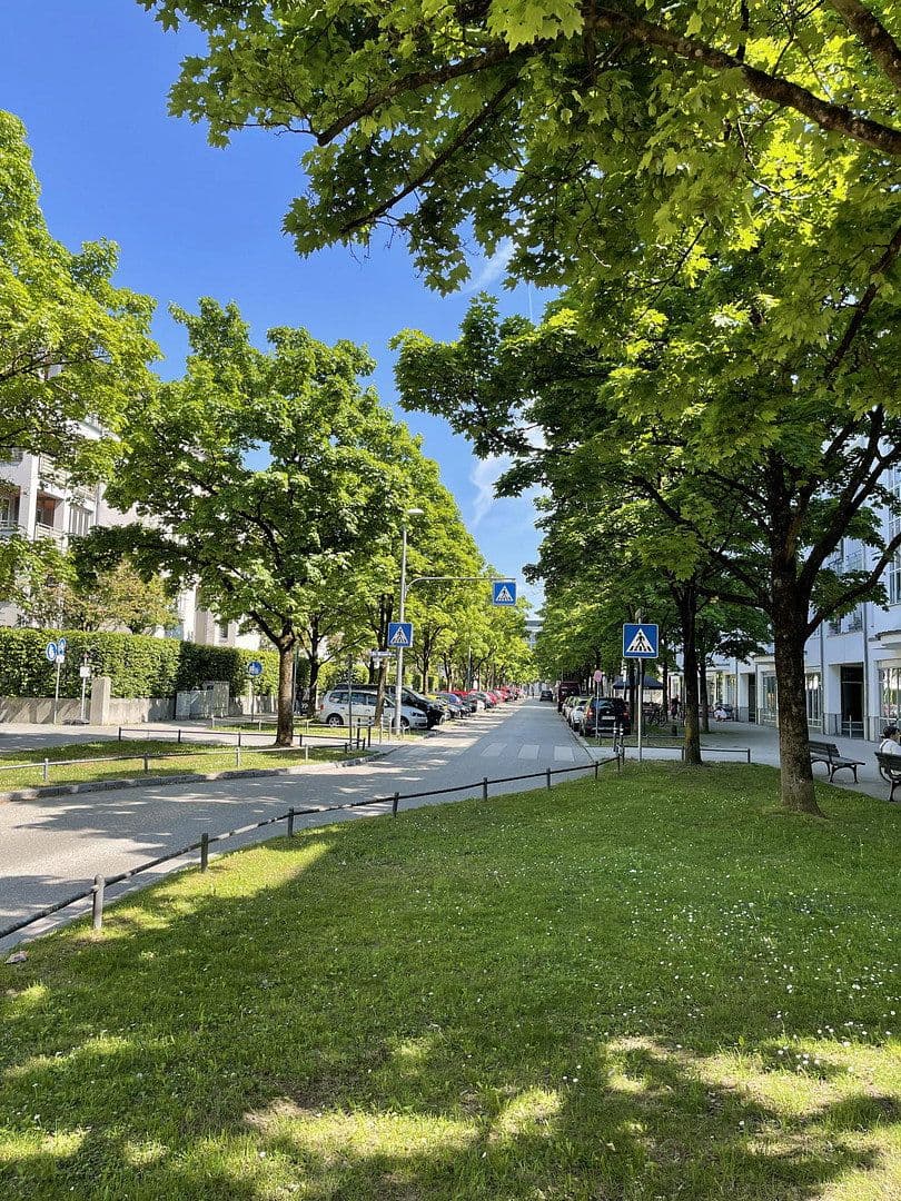 Prodej bytu 4+1 100 m², Helene-Weber-Allee 13, München, Bavorsko Prodej bytu 4+1 100 m², Helene-Weber-Allee 13, München, Bavorsko