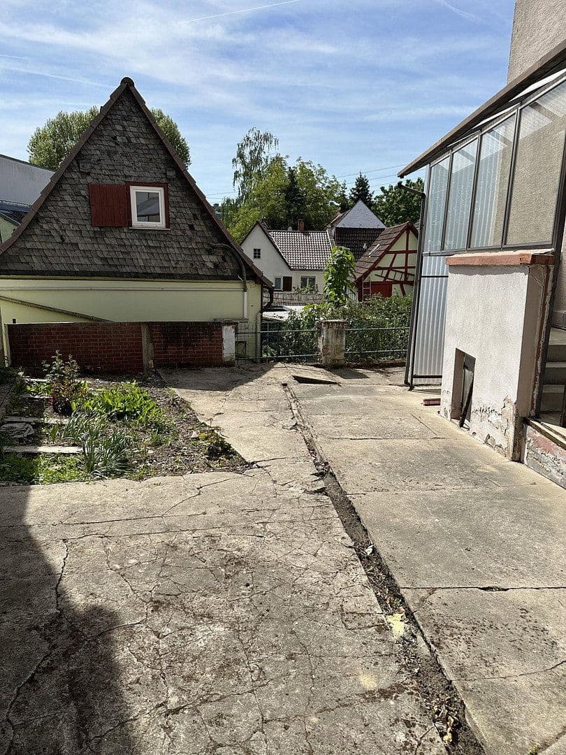Prodej domu 125 m², pozemek 183 m², Glockengasse 20, Wiesbaden, Hessen Prodej domu 125 m², pozemek 183 m², Glockengasse 20, Wiesbaden, Hessen