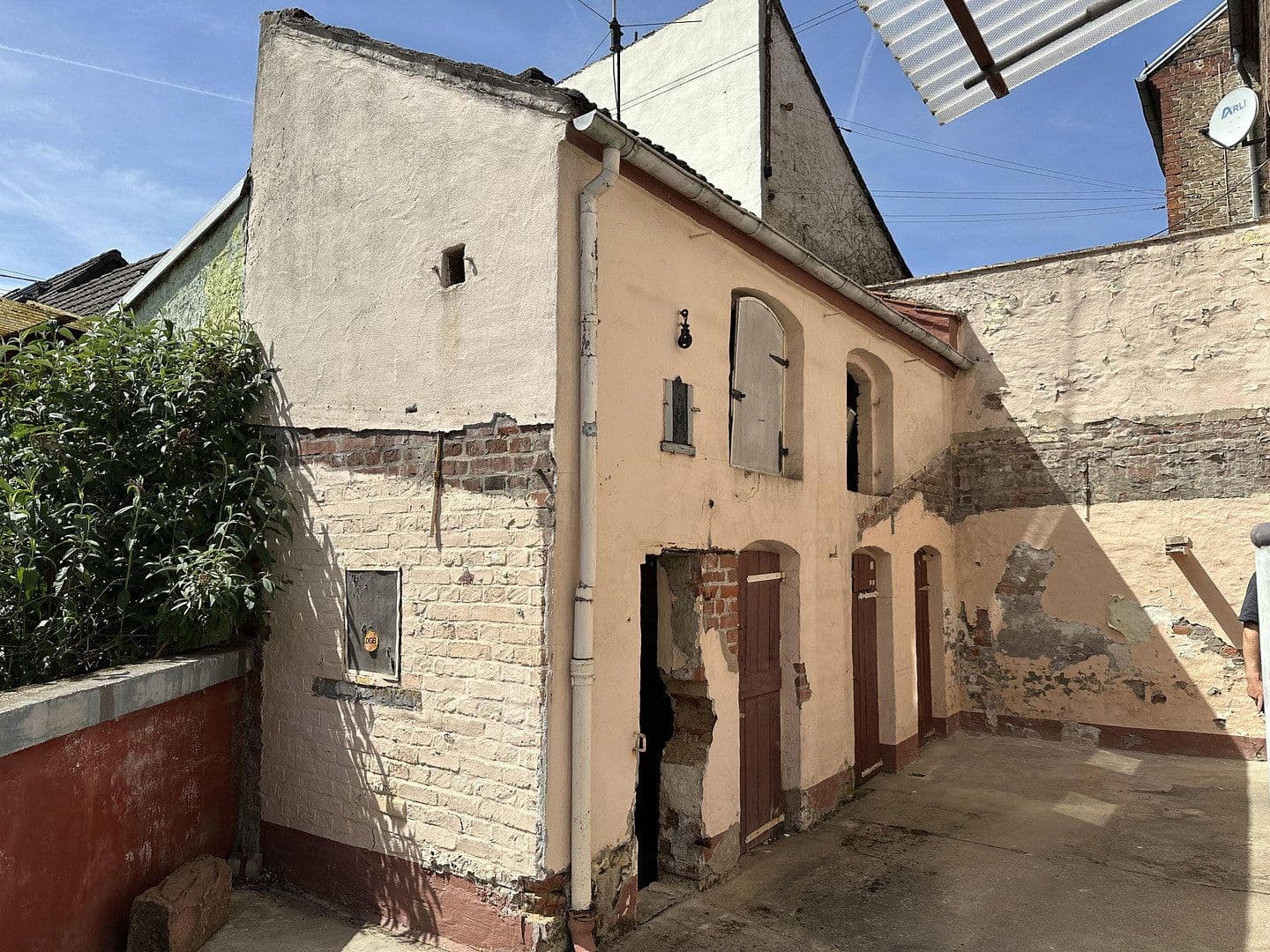Prodej domu 125 m², pozemek 183 m², Glockengasse 20, Wiesbaden, Hessen Prodej domu 125 m², pozemek 183 m², Glockengasse 20, Wiesbaden, Hessen