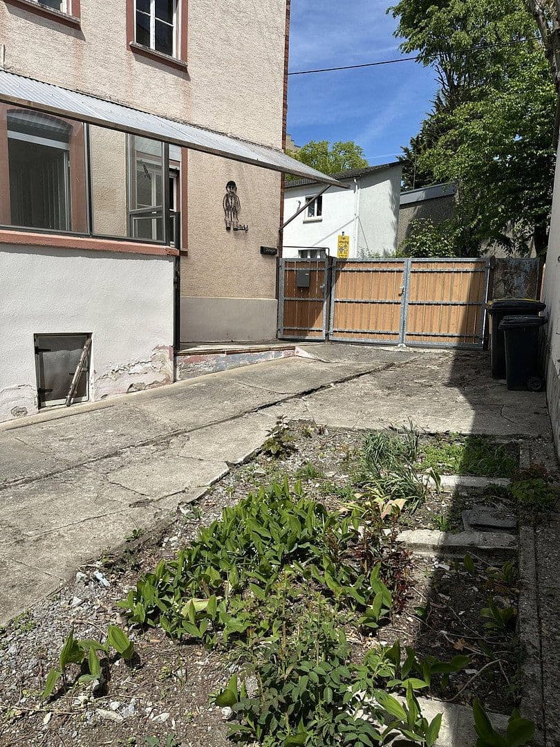 Prodej domu 125 m², pozemek 183 m², Glockengasse 20, Wiesbaden, Hessen Prodej domu 125 m², pozemek 183 m², Glockengasse 20, Wiesbaden, Hessen