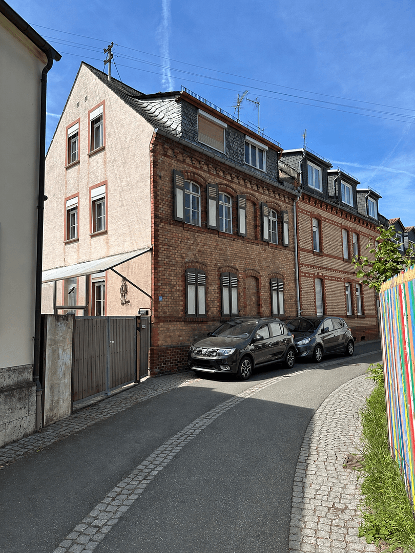 Prodej domu 125 m², pozemek 183 m², Glockengasse 20, Wiesbaden, Hessen Prodej domu 125 m², pozemek 183 m², Glockengasse 20, Wiesbaden, Hessen
