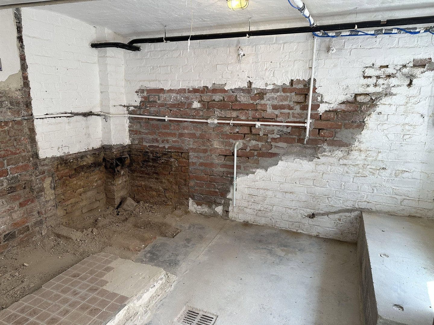 Prodej domu 125 m², pozemek 183 m², Glockengasse 20, Wiesbaden, Hessen Prodej domu 125 m², pozemek 183 m², Glockengasse 20, Wiesbaden, Hessen