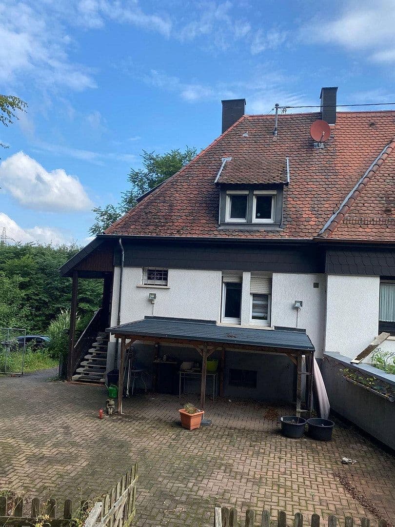 Prodej domu 126 m², pozemek 1.269 m², Neunkirchen, Země Sársko Prodej domu 126 m², pozemek 1.269 m², Neunkirchen, Země Sársko
