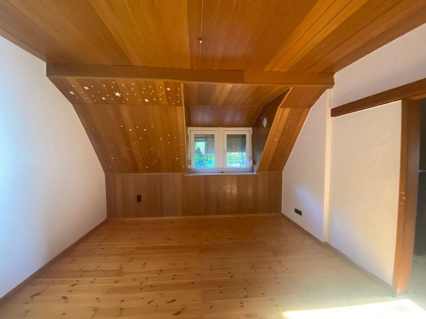 Prodej domu 126 m², pozemek 1.269 m², Neunkirchen, Země Sársko Prodej domu 126 m², pozemek 1.269 m², Neunkirchen, Země Sársko