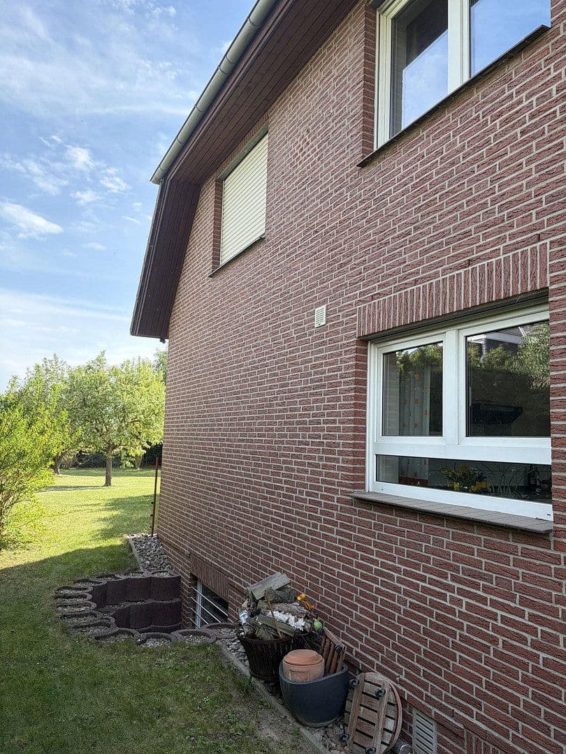 Prodej domu 152 m², pozemek 1.185 m², Pattensen, Dolní Sasko Prodej domu 152 m², pozemek 1.185 m², Pattensen, Dolní Sasko