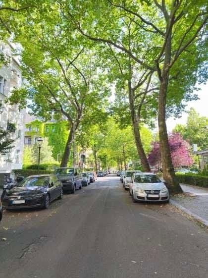 Prodej bytu 1+1 35 m², Cranachstraße 23, Berlin, Berlín Prodej bytu 1+1 35 m², Cranachstraße 23, Berlin, Berlín