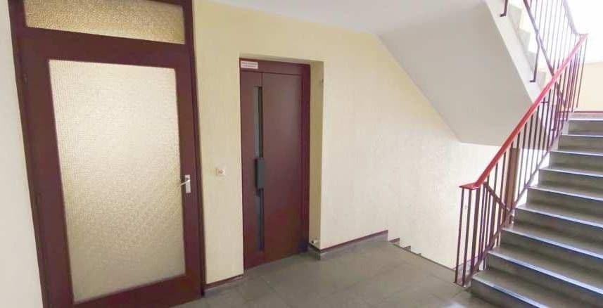Prodej bytu 1+1 35 m², Cranachstraße 23, Berlin, Berlín Prodej bytu 1+1 35 m², Cranachstraße 23, Berlin, Berlín