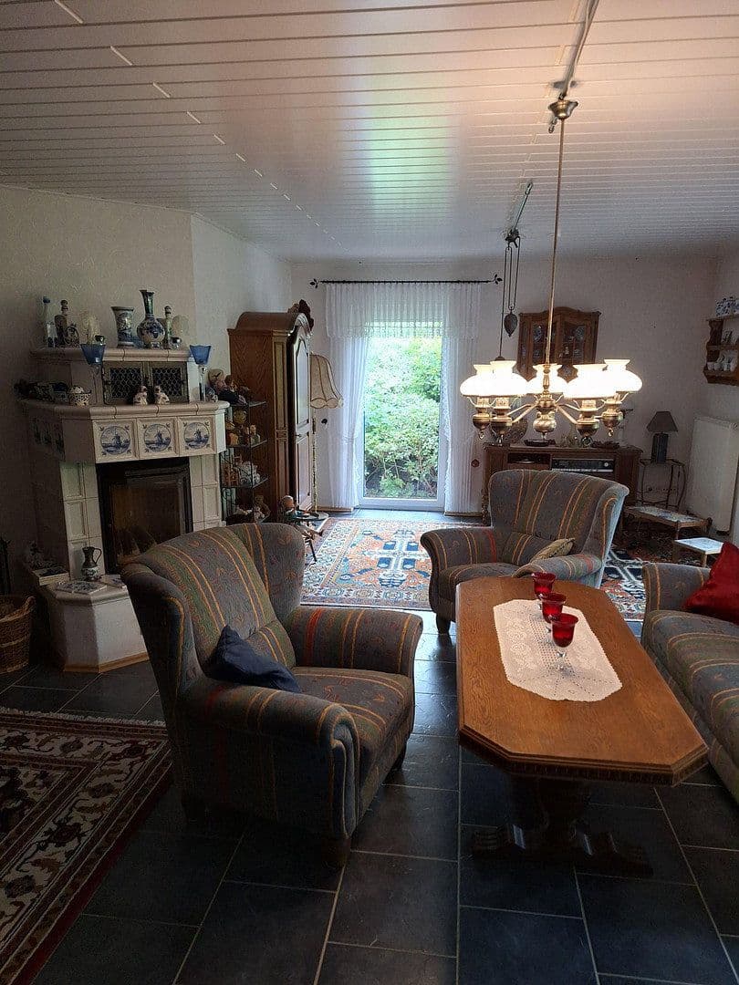 Prodej domu 220 m², pozemek 1.105 m², Rhauderfehn, Dolní Sasko Prodej domu 220 m², pozemek 1.105 m², Rhauderfehn, Dolní Sasko