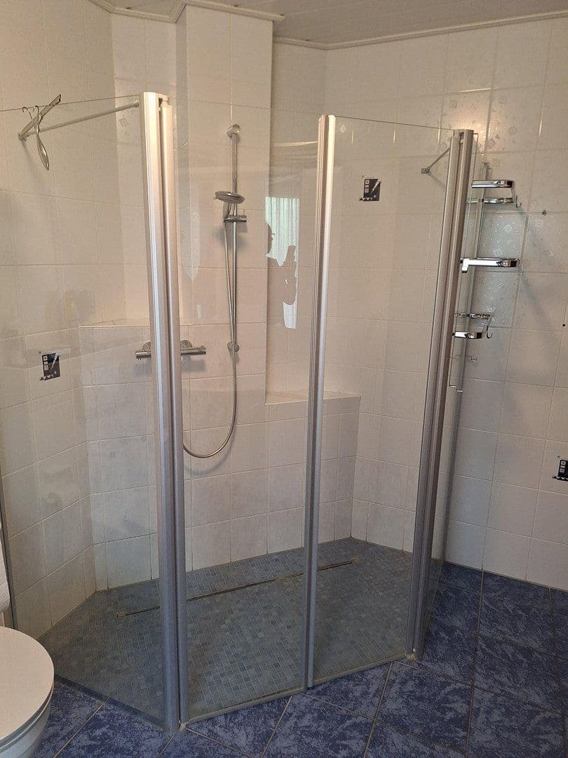 Prodej domu 220 m², pozemek 1.105 m², Rhauderfehn, Dolní Sasko Prodej domu 220 m², pozemek 1.105 m², Rhauderfehn, Dolní Sasko