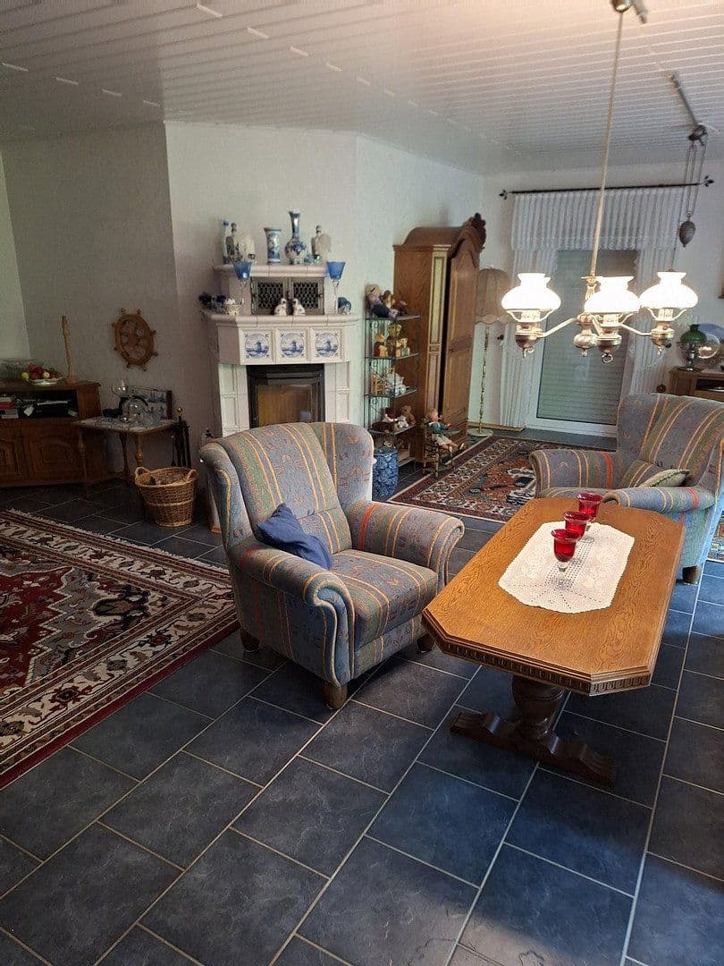 Prodej domu 220 m², pozemek 1.105 m², Rhauderfehn, Dolní Sasko Prodej domu 220 m², pozemek 1.105 m², Rhauderfehn, Dolní Sasko