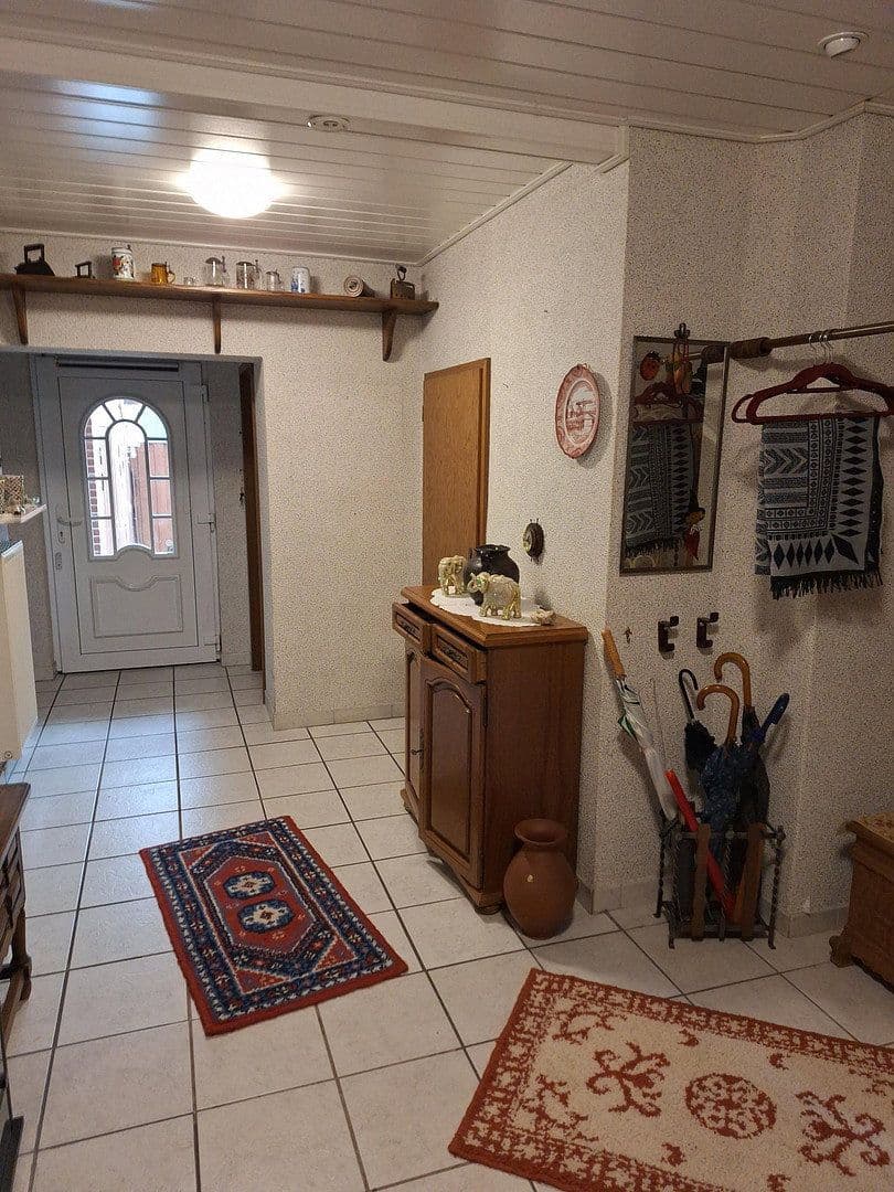 Prodej domu 220 m², pozemek 1.105 m², Rhauderfehn, Dolní Sasko Prodej domu 220 m², pozemek 1.105 m², Rhauderfehn, Dolní Sasko
