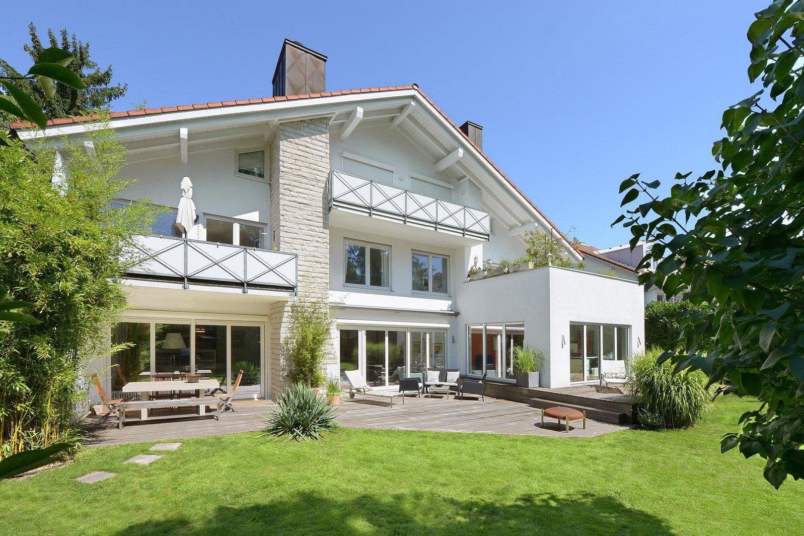 Prodej bytu 4+1 230 m², München, Bavorsko Prodej bytu 4+1 230 m², München, Bavorsko