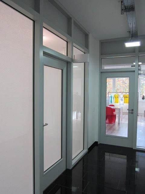 Pronájem kanceláře 30.000 m², Mahdentalstraße 108-114, Sindelfingen, Bádensko-Württembersko Pronájem kanceláře 30.000 m², Mahdentalstraße 108-114, Sindelfingen, Bádensko-Württembersko
