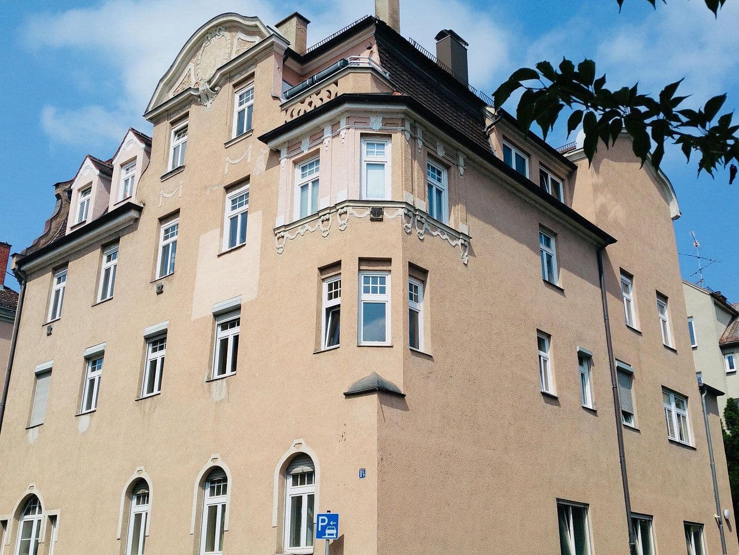 Pronájem bytu 3+1 75 m², kurze Wertachstr. 1 1/2, Augsburg, Bavorsko Pronájem bytu 3+1 75 m², kurze Wertachstr. 1 1/2, Augsburg, Bavorsko