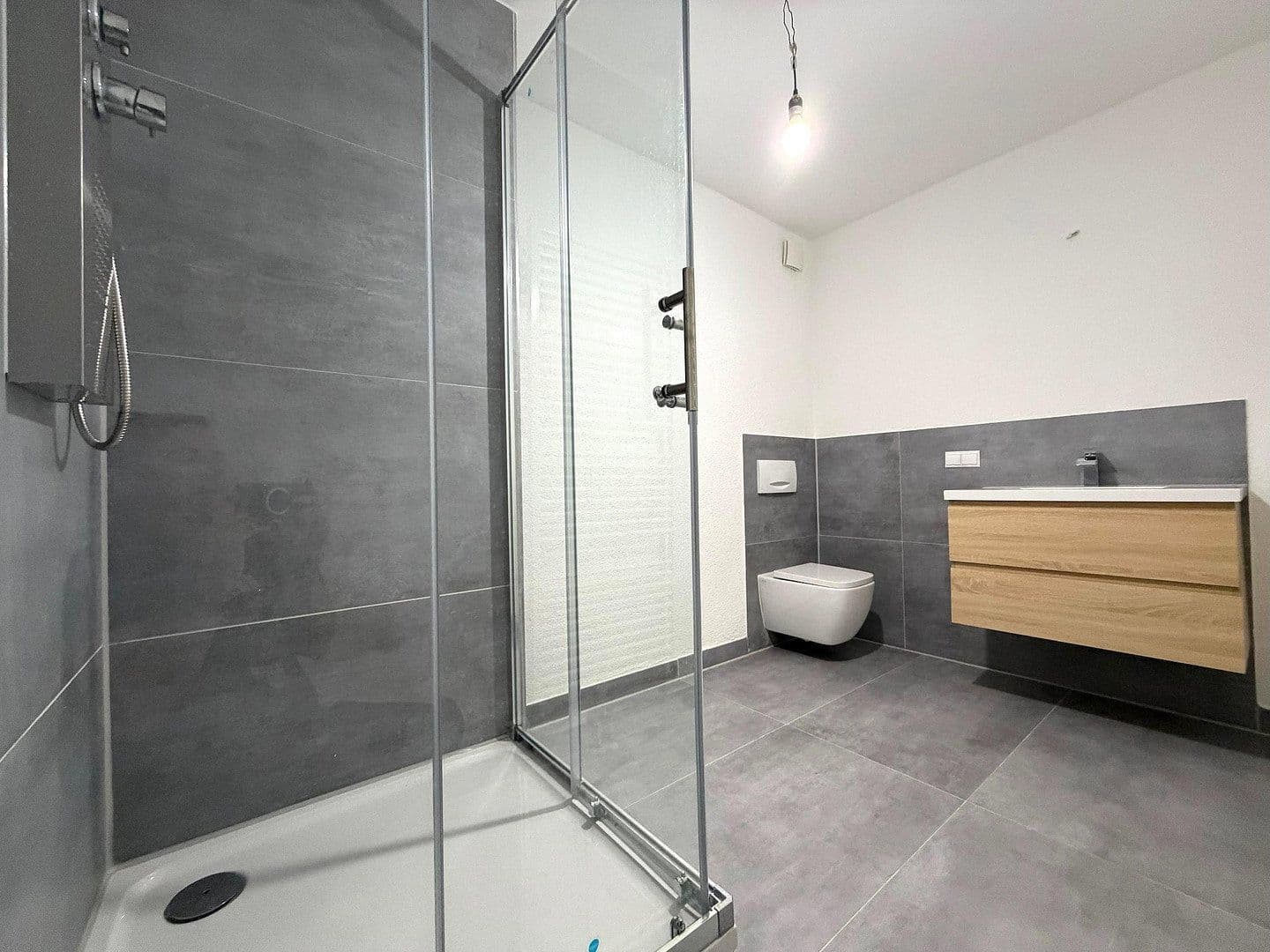 Prodej domu 128 m², pozemek 294 m², Richardisweg 26, Kenzingen, Bádensko-Württembersko Prodej domu 128 m², pozemek 294 m², Richardisweg 26, Kenzingen, Bádensko-Württembersko