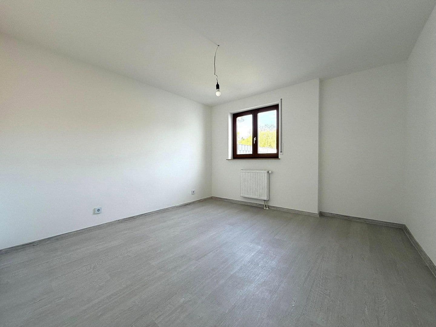 Prodej domu 128 m², pozemek 294 m², Richardisweg 26, Kenzingen, Bádensko-Württembersko Prodej domu 128 m², pozemek 294 m², Richardisweg 26, Kenzingen, Bádensko-Württembersko