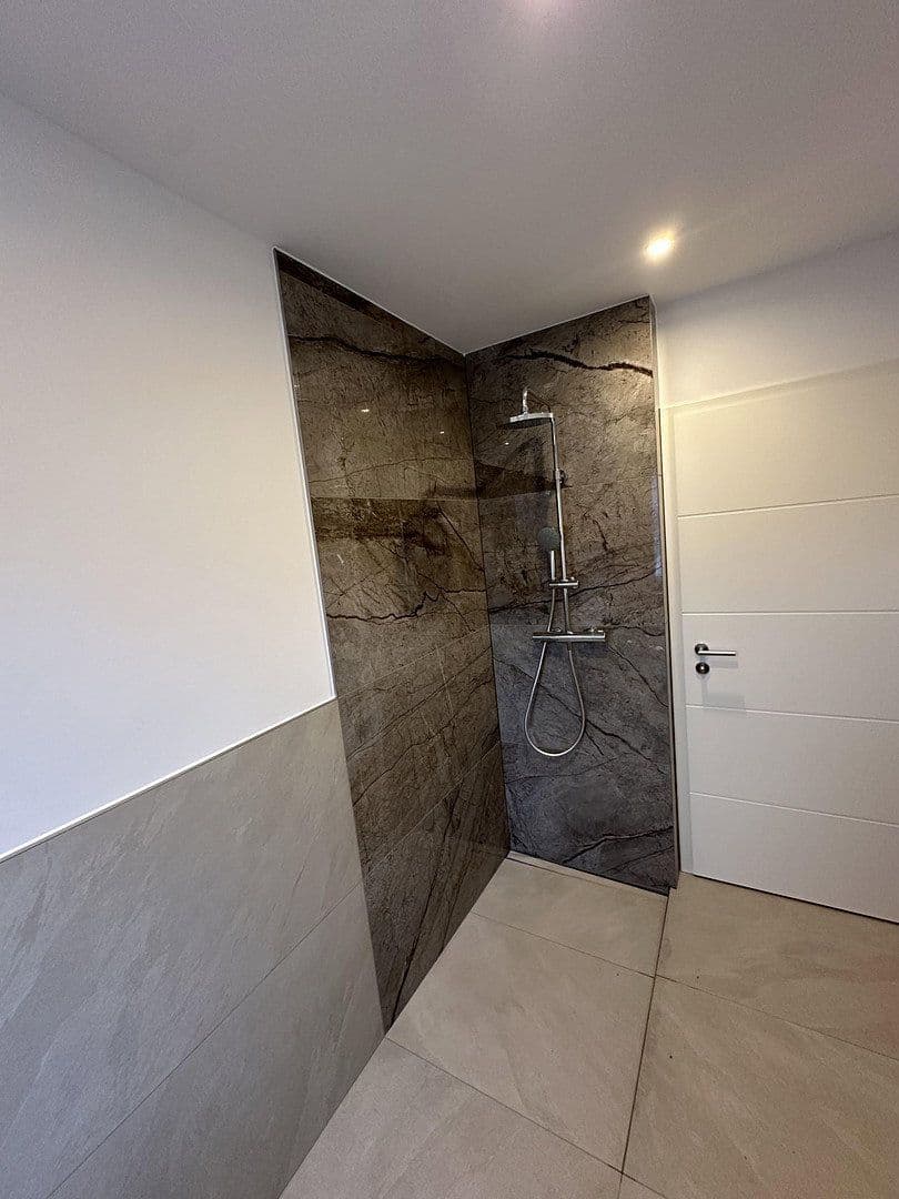 Pronájem bytu 3+1 83 m², Sankt-Peter-Weg 14, Schwerte, Severní Porýní-Vestfálsko Pronájem bytu 3+1 83 m², Sankt-Peter-Weg 14, Schwerte, Severní Porýní-Vestfálsko
