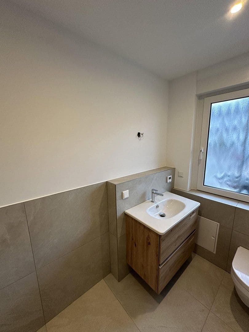 Pronájem bytu 4+1 89 m², Sankt-Peter-Weg 14, Schwerte, Severní Porýní-Vestfálsko Pronájem bytu 4+1 89 m², Sankt-Peter-Weg 14, Schwerte, Severní Porýní-Vestfálsko