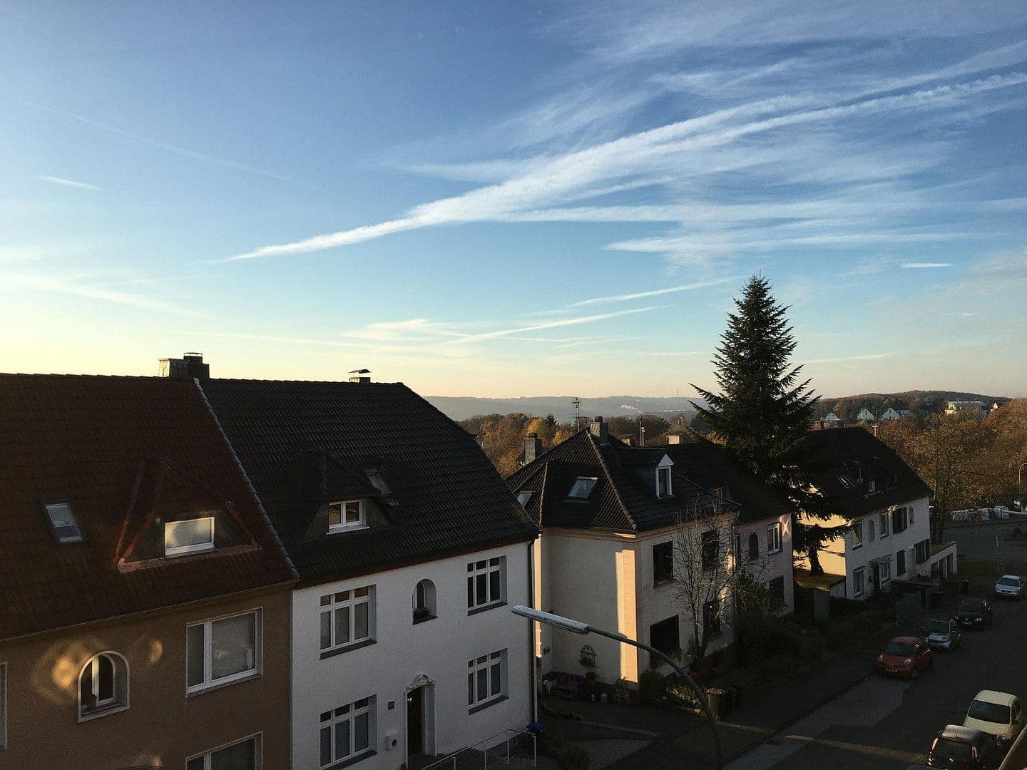 Prodej domu 168 m², pozemek 189 m², Wuppertal, Severní Porýní-Vestfálsko Prodej domu 168 m², pozemek 189 m², Wuppertal, Severní Porýní-Vestfálsko