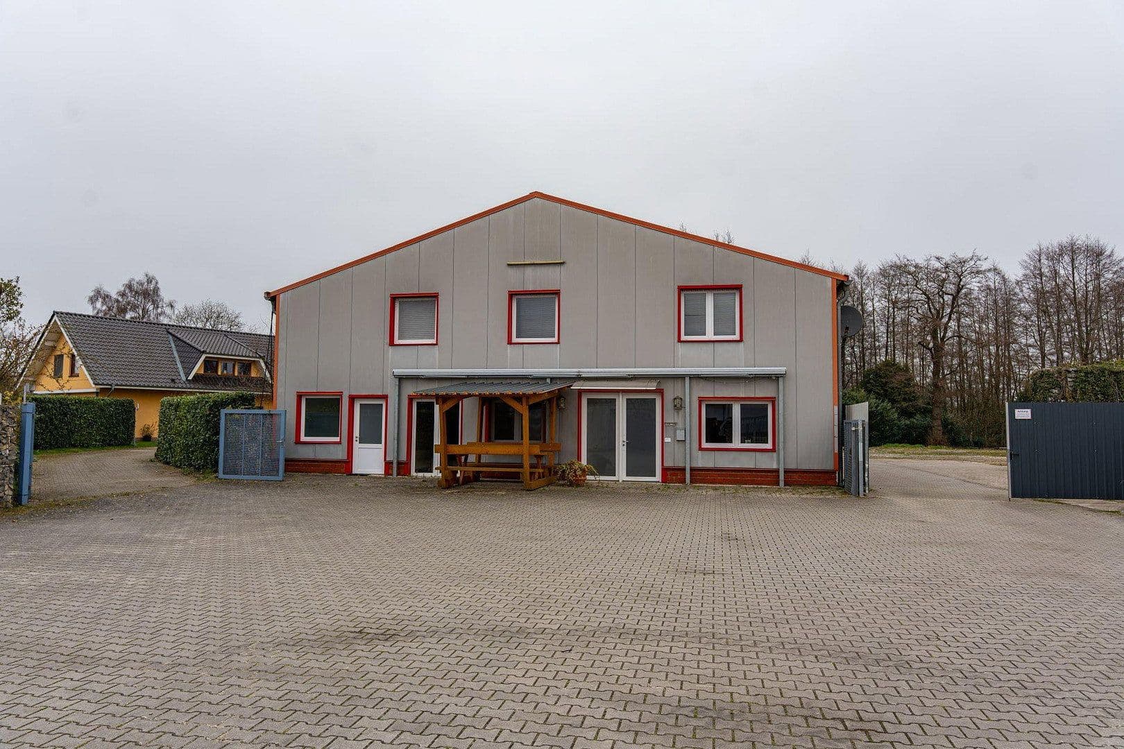 Prodej nebytového prostoru 7.539 m², Wietmarschen, Dolní Sasko Prodej nebytového prostoru 7.539 m², Wietmarschen, Dolní Sasko