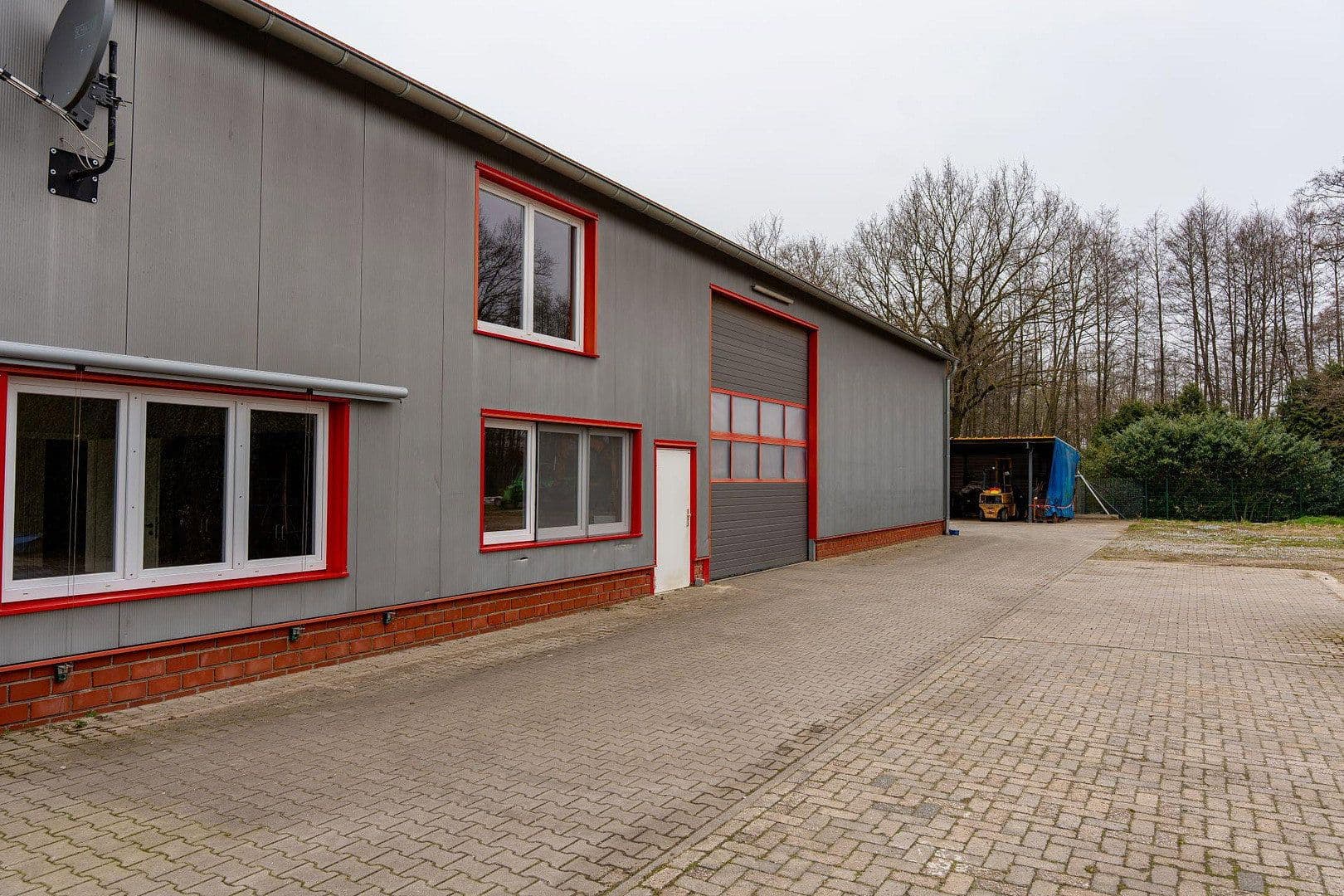 Prodej nebytového prostoru 7.539 m², Wietmarschen, Dolní Sasko Prodej nebytového prostoru 7.539 m², Wietmarschen, Dolní Sasko