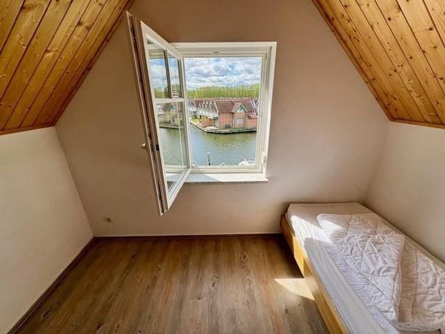 Prodej domu 83 m², pozemek 115 m², Rheinsberg, Braniborsko Prodej domu 83 m², pozemek 115 m², Rheinsberg, Braniborsko
