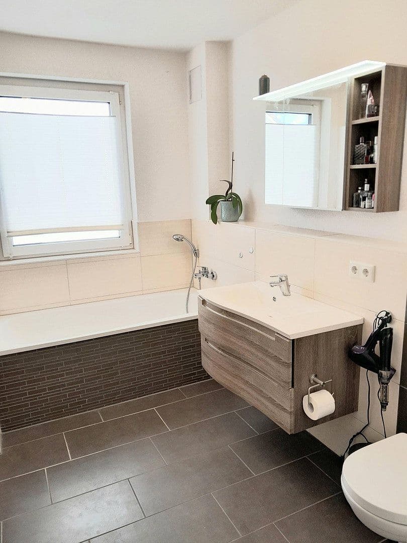 Prodej domu 135 m², pozemek 330 m², Schulzendorf, Braniborsko Prodej domu 135 m², pozemek 330 m², Schulzendorf, Braniborsko