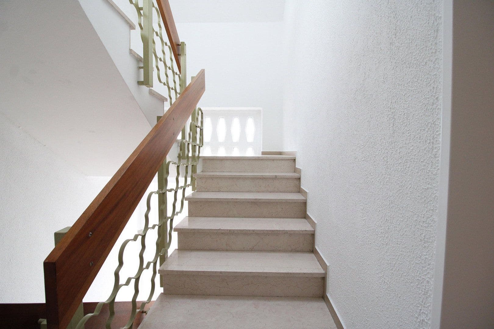 Prodej domu 389 m², pozemek 472 m², Paderborn, Severní Porýní-Vestfálsko Prodej domu 389 m², pozemek 472 m², Paderborn, Severní Porýní-Vestfálsko