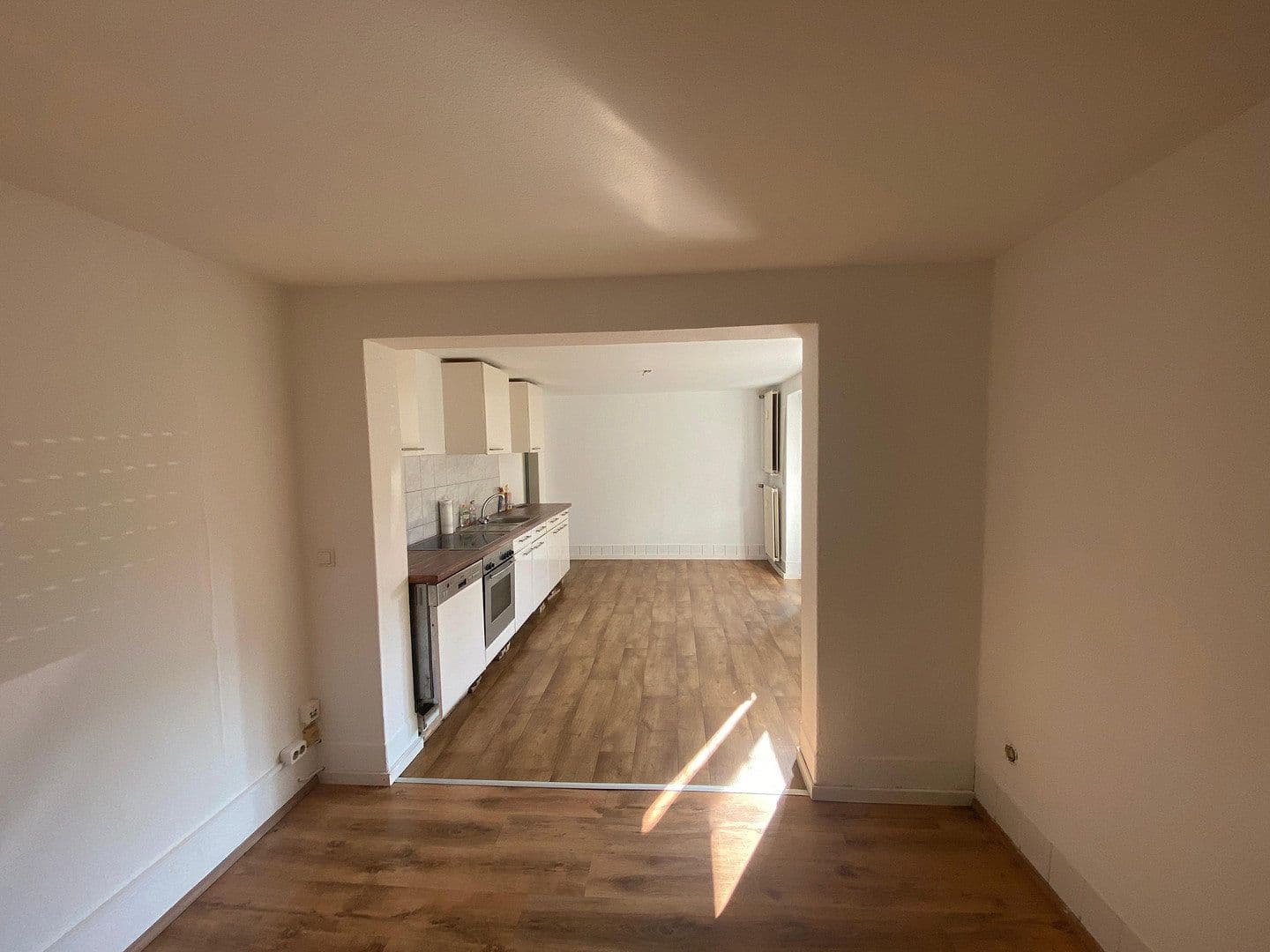 Prodej domu 389 m², pozemek 472 m², Paderborn, Severní Porýní-Vestfálsko Prodej domu 389 m², pozemek 472 m², Paderborn, Severní Porýní-Vestfálsko
