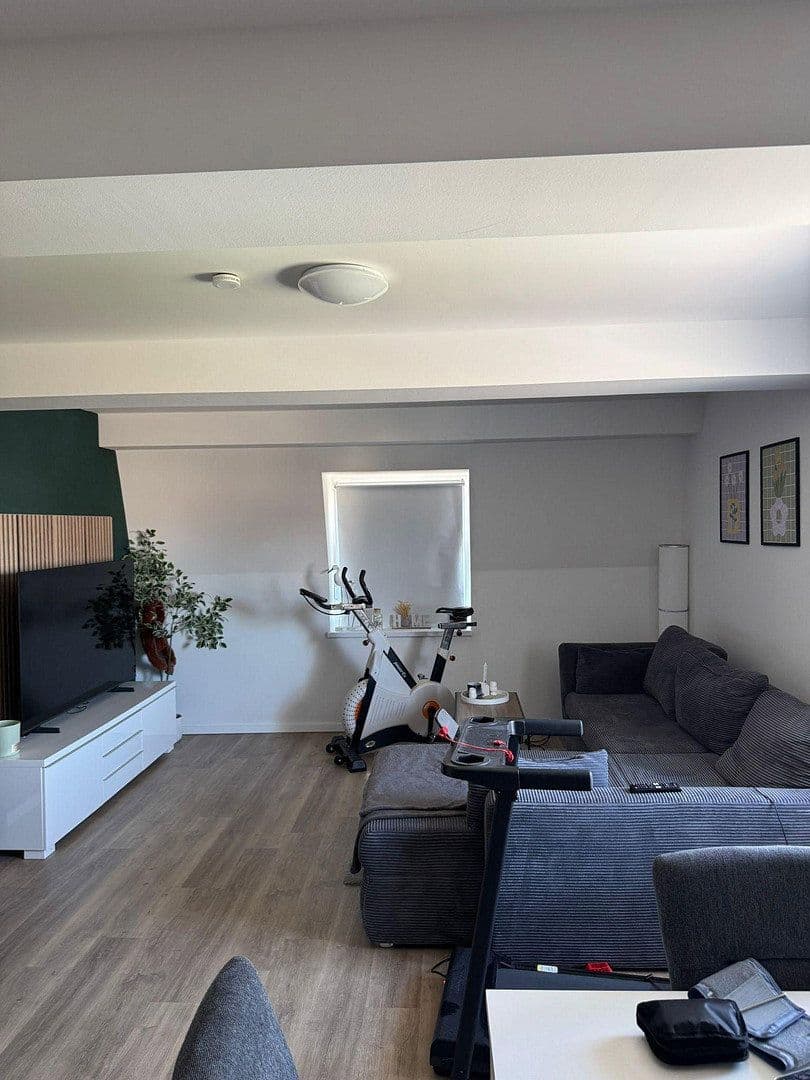 Pronájem bytu 2+1 80 m², Bismarckstr. 5, Grünberg, Hessen Pronájem bytu 2+1 80 m², Bismarckstr. 5, Grünberg, Hessen