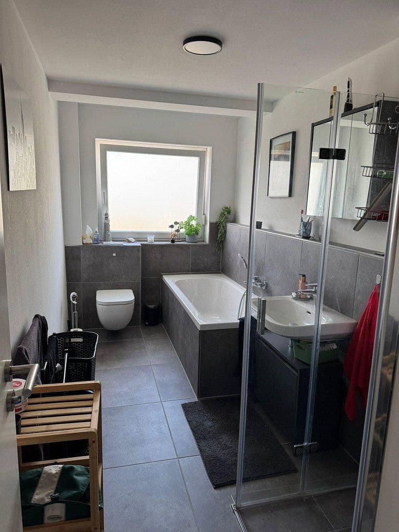 Pronájem bytu 2+1 80 m², Bismarckstr. 5, Grünberg, Hessen Pronájem bytu 2+1 80 m², Bismarckstr. 5, Grünberg, Hessen