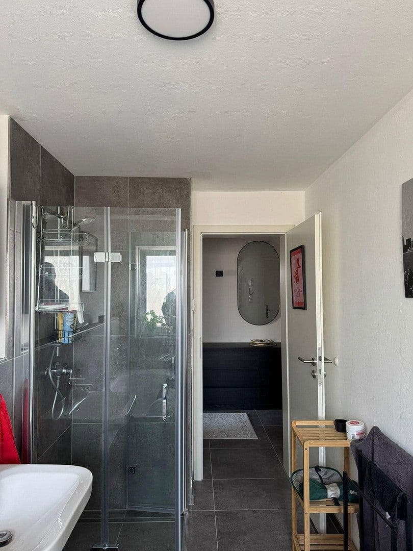 Pronájem bytu 2+1 80 m², Bismarckstr. 5, Grünberg, Hessen Pronájem bytu 2+1 80 m², Bismarckstr. 5, Grünberg, Hessen