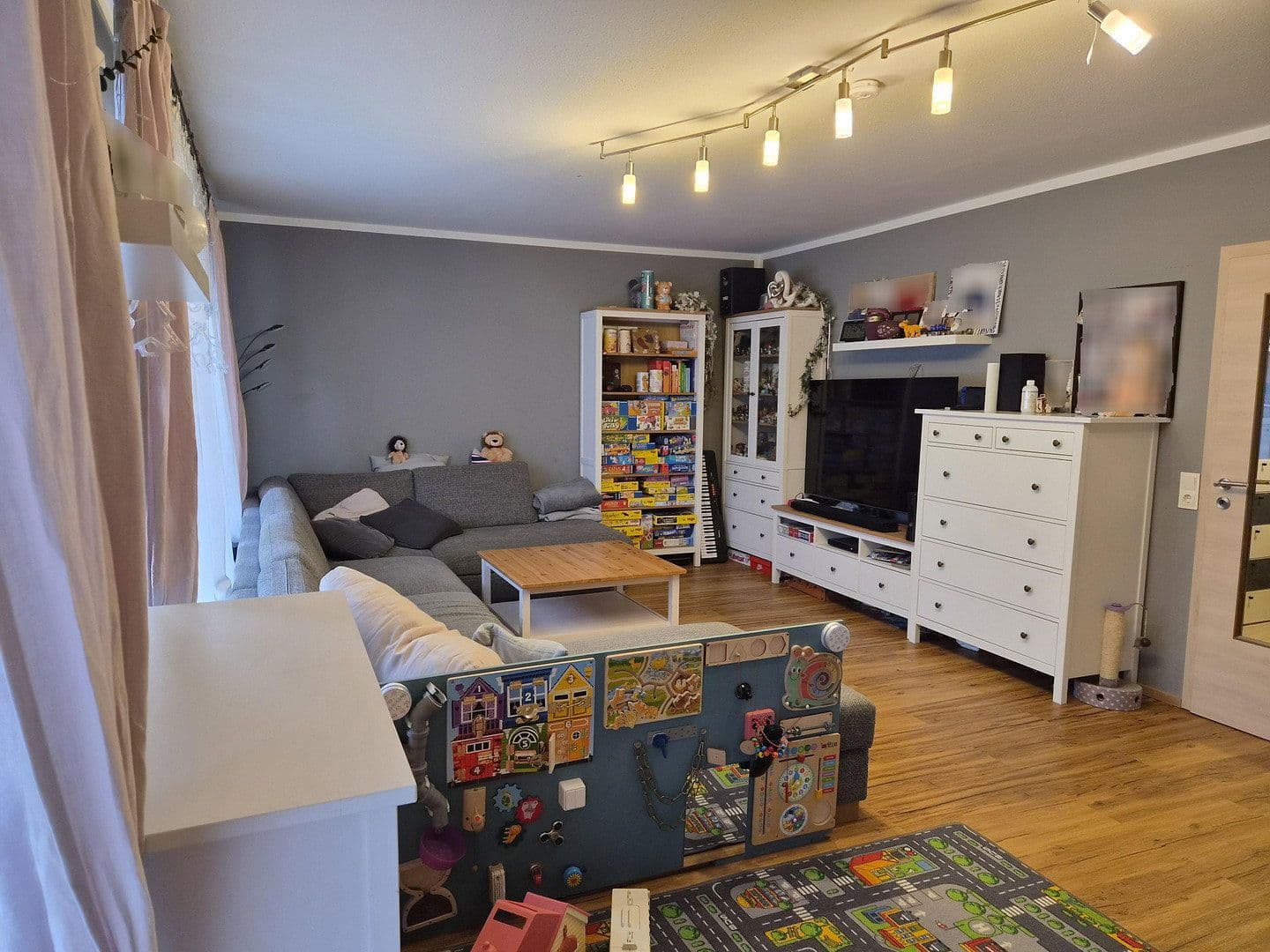 Prodej domu 156 m², pozemek 356 m², Ampfing, Bavorsko Prodej domu 156 m², pozemek 356 m², Ampfing, Bavorsko