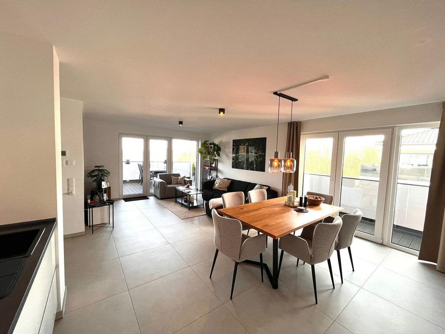 Pronájem bytu 3+kk 93 m², Nideggen, Severní Porýní-Vestfálsko Pronájem bytu 3+kk 93 m², Nideggen, Severní Porýní-Vestfálsko