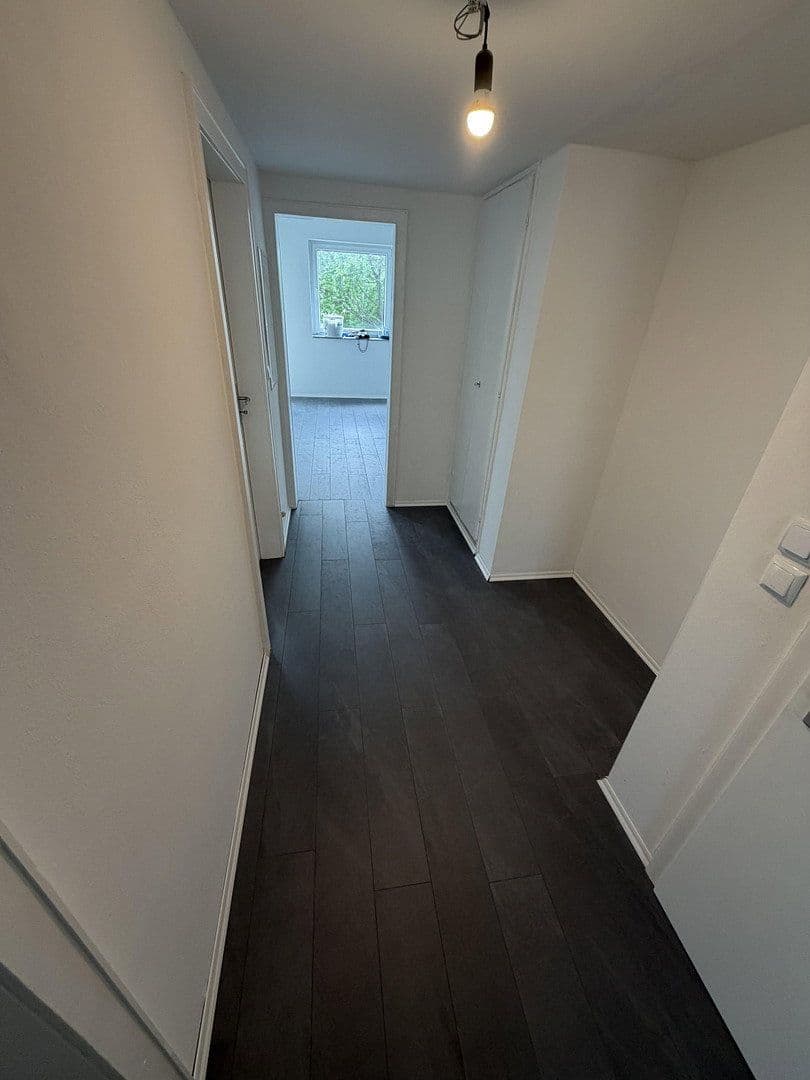 Pronájem bytu 2+1 60 m², Schoellerstr. 119, Düren, Severní Porýní-Vestfálsko Pronájem bytu 2+1 60 m², Schoellerstr. 119, Düren, Severní Porýní-Vestfálsko
