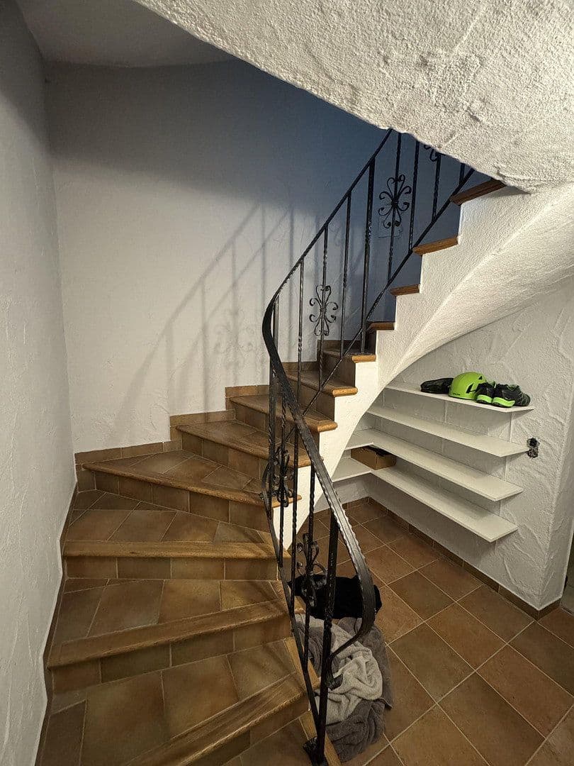 Prodej bytu 4+1 145 m², Aiblingerstraße 6, Bruckmühl, Bavorsko Prodej bytu 4+1 145 m², Aiblingerstraße 6, Bruckmühl, Bavorsko