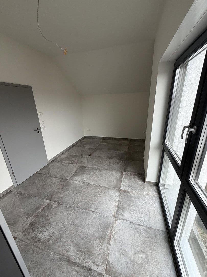 Prodej bytu 4+1 141 m², Wiesloch, Bádensko-Württembersko Prodej bytu 4+1 141 m², Wiesloch, Bádensko-Württembersko