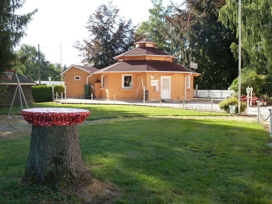 Prodej domu 672 m², pozemek 3.000 m², Pottum, Porýní-Falc Prodej domu 672 m², pozemek 3.000 m², Pottum, Porýní-Falc