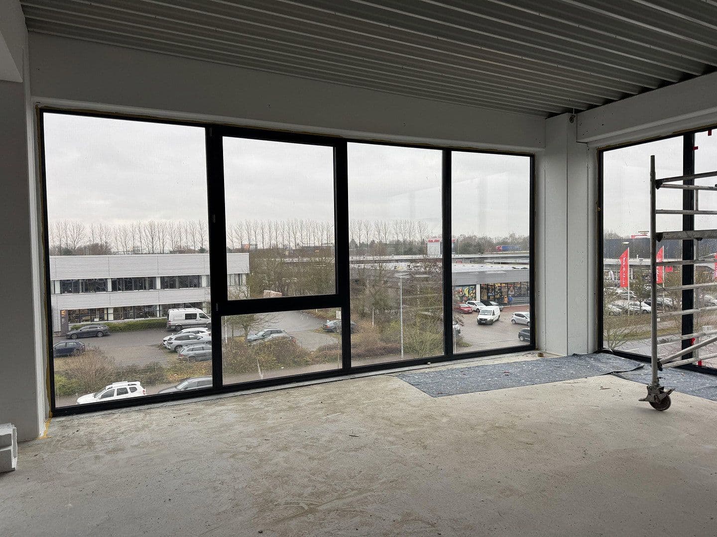 Pronájem nebytového prostoru 1.000 m², Rostock, Mecklenburg-Vorpommern Pronájem nebytového prostoru 1.000 m², Rostock, Mecklenburg-Vorpommern