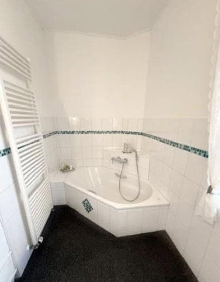 Pronájem domu 160 m², pozemek 441 m², Heinsberg, Severní Porýní-Vestfálsko Pronájem domu 160 m², pozemek 441 m², Heinsberg, Severní Porýní-Vestfálsko